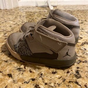 Air Jordan Toddler Shoes Size 9C YS